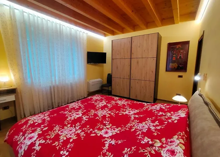 Arsenale * فيرونا